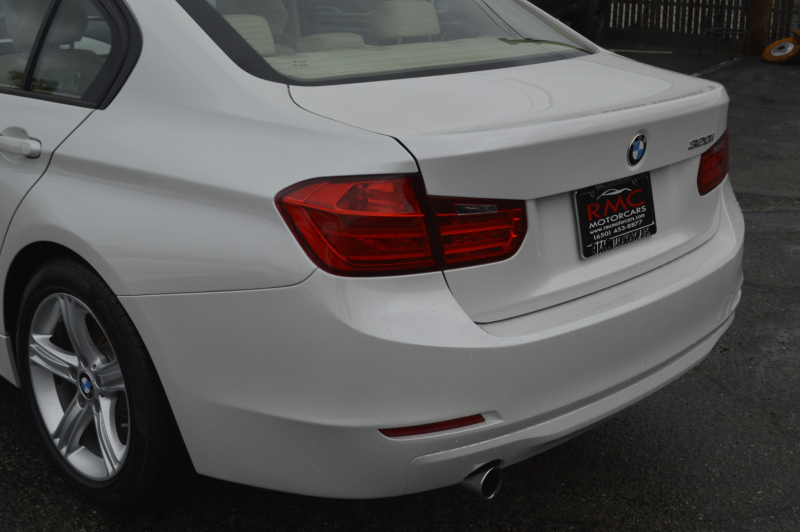 BMW 3-Series 2015 price $10,990