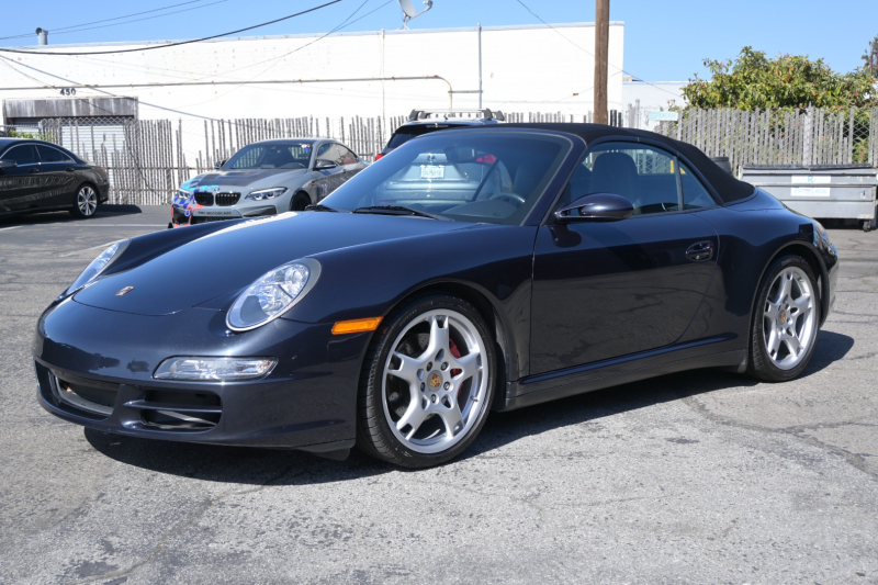 Porsche 911 2007 price $54,990