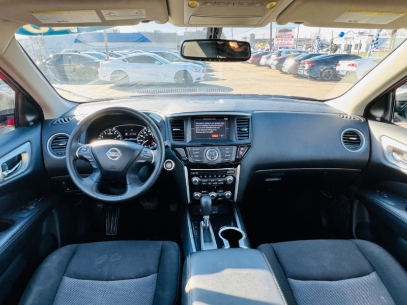 Nissan Pathfinder 2019 price $22,995