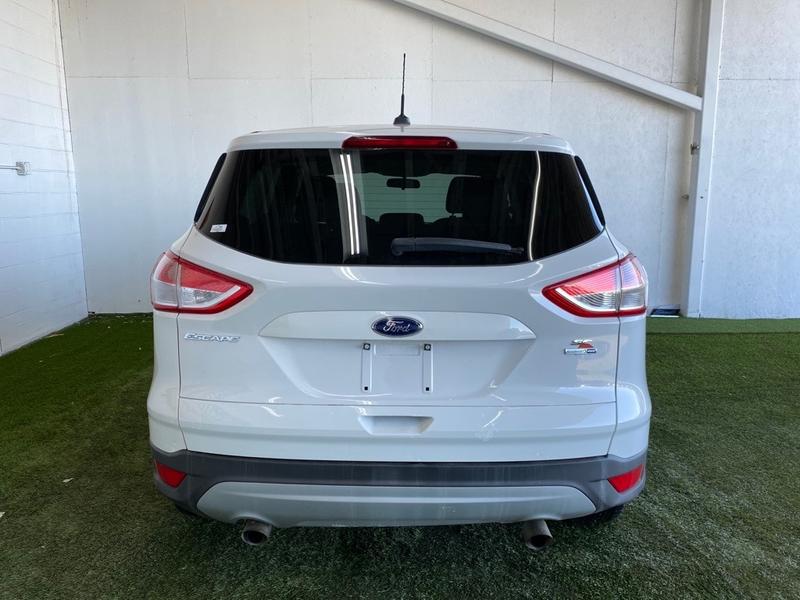 Ford Escape 2013 price $10,577