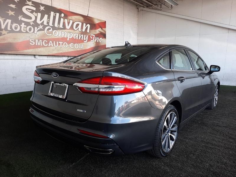 Ford Fusion 2019 price $15,977