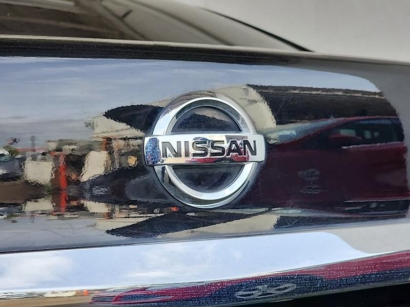 Nissan Sentra 2018 price $9,177
