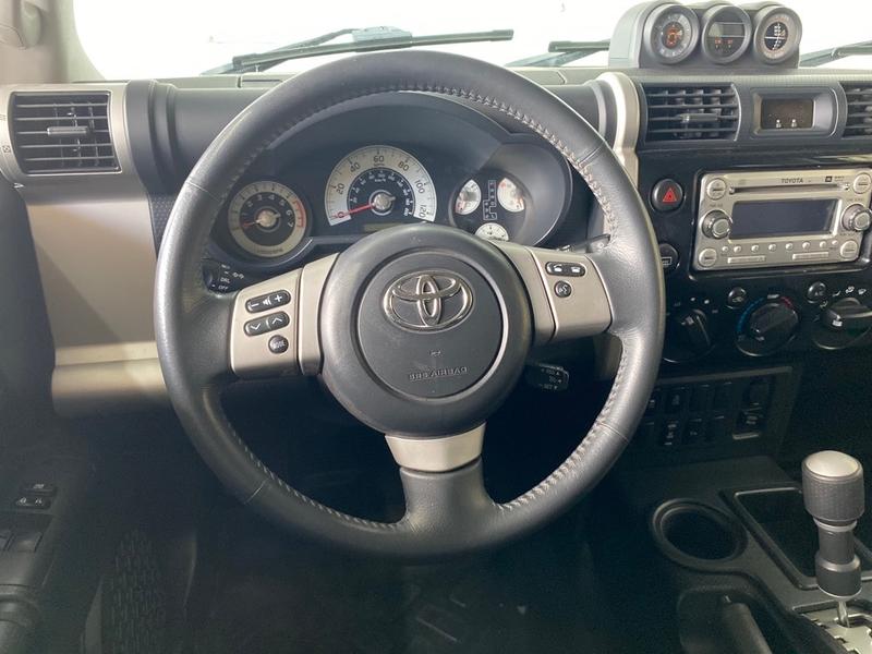 Toyota FJ Cruiser 2014 price $31,877