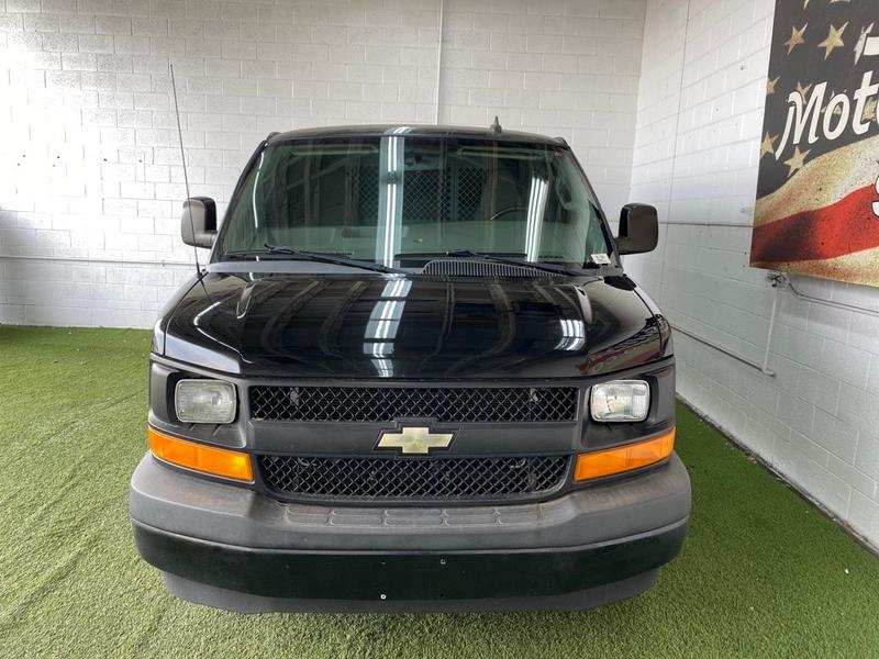 Chevrolet Express 2500 2017 price $17,177