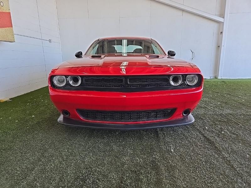 Dodge Challenger 2018 price $34,877