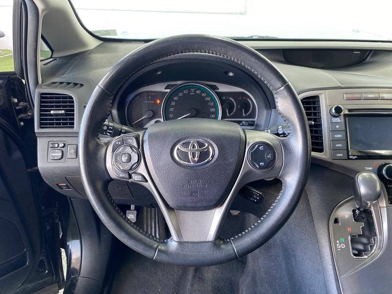 Toyota Venza 2015 price $14,277