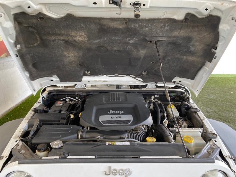 Jeep Wrangler Unlimited 2015 price $23,677