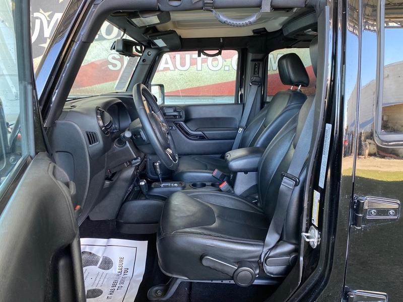 Jeep Wrangler Unlimited 2015 price $23,577