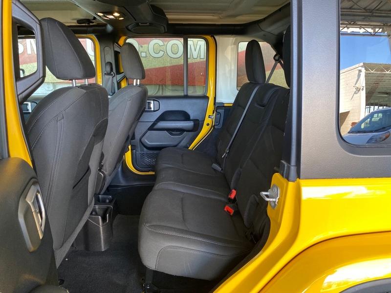 Jeep Wrangler 2019 price $32,877