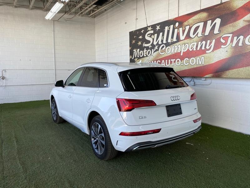 Audi Q5 2021 price $26,277