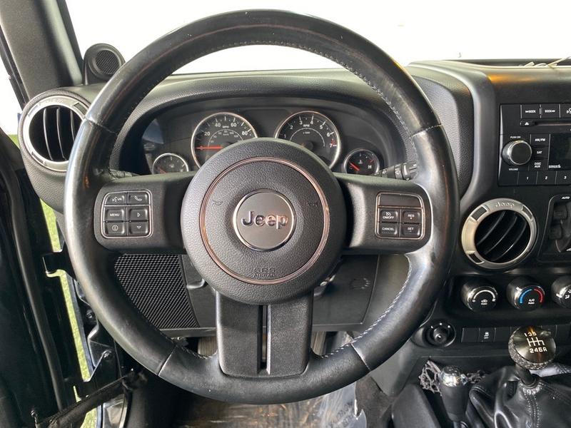 Jeep Wrangler Unlimited 2014 price $21,877