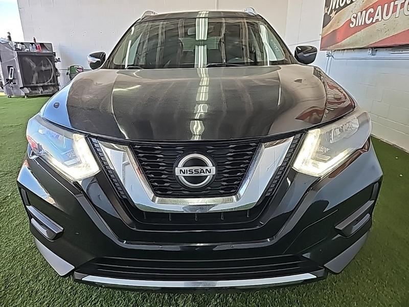Nissan Rogue 2018 price $16,468