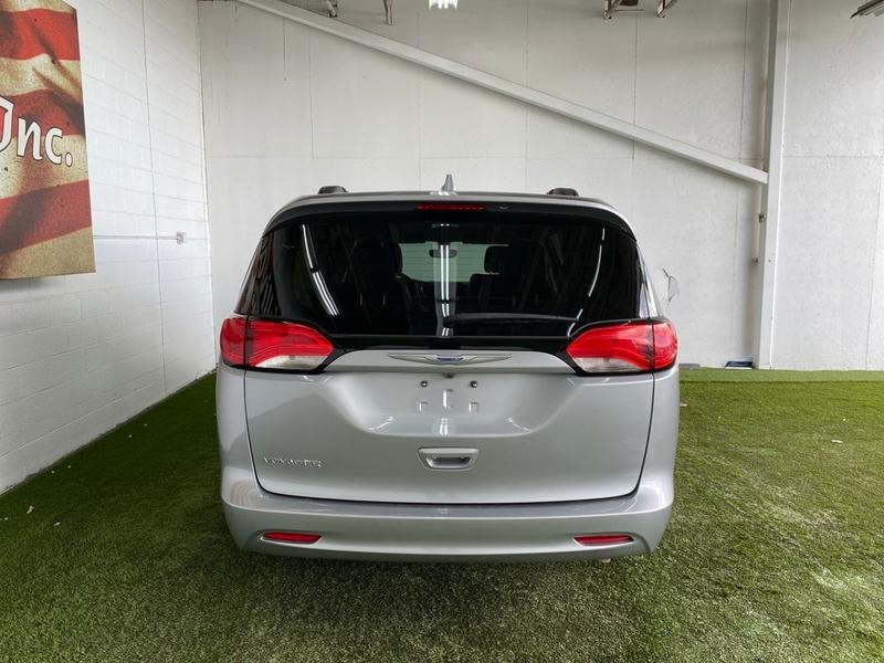 Chrysler Voyager 2020 price $18,577