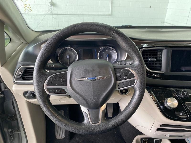 Chrysler Voyager 2020 price $18,577