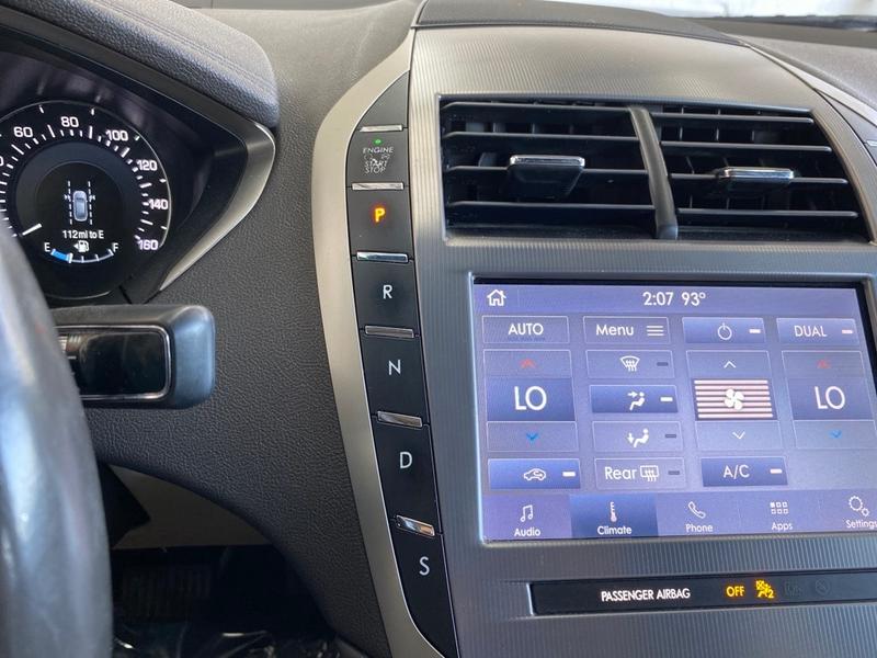 Lincoln MKZ 2020 price $17,677