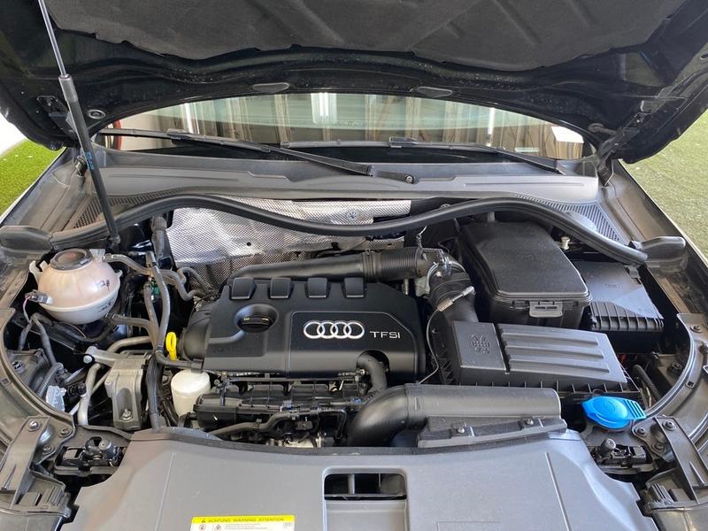 Audi Q3 2018 price $15,677