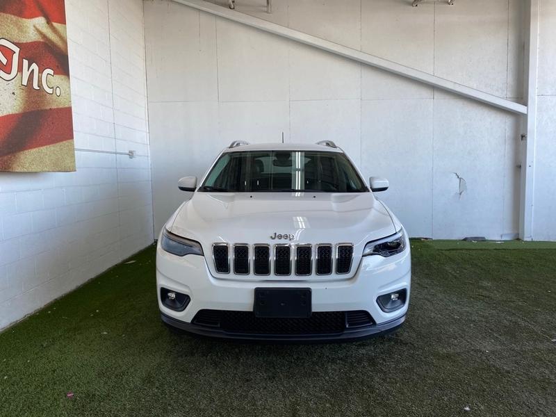 Jeep Cherokee 2019 price $19,877