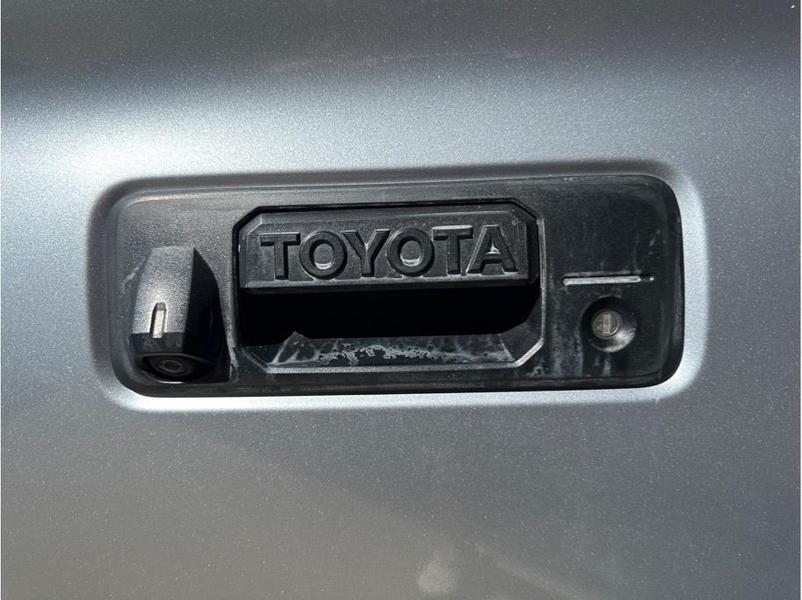 Toyota Tacoma 2016 price $25,999