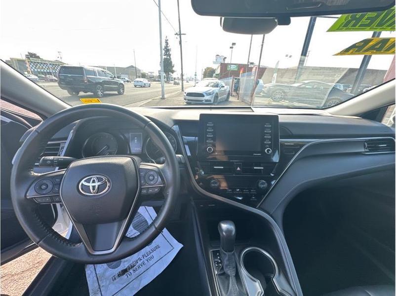Toyota Camry 2021 price $21,999