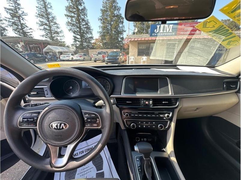 Kia Optima 2018 price $15,999