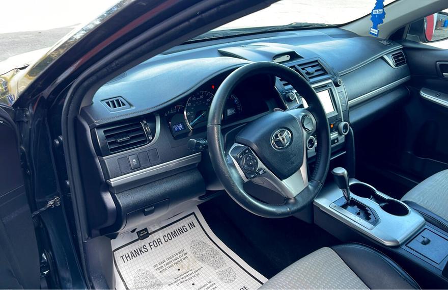 Toyota Camry 2014 price $10,900