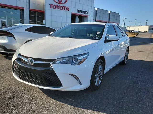 Toyota Camry 2017 price $18,478