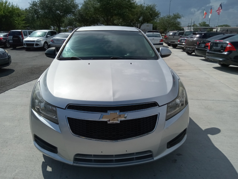 Chevrolet Cruze 2013 price $5,995