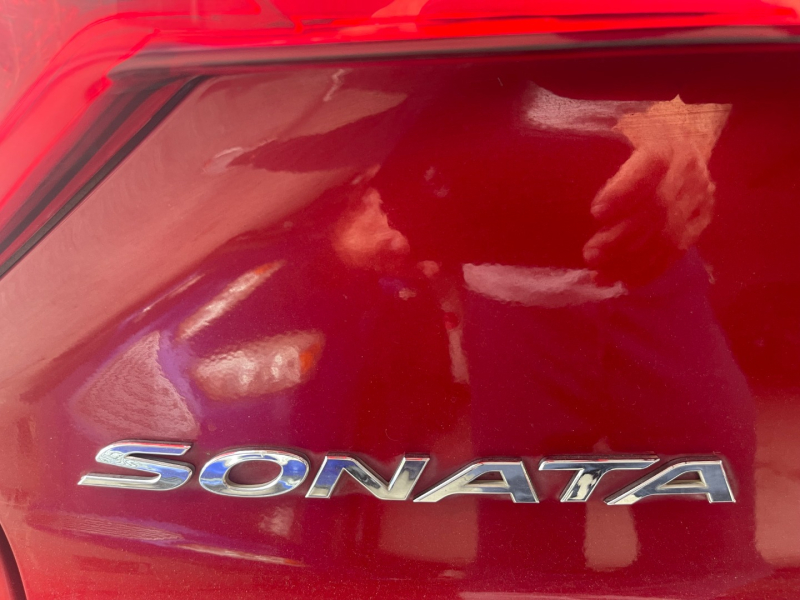 Hyundai Sonata 2017 price $9,995