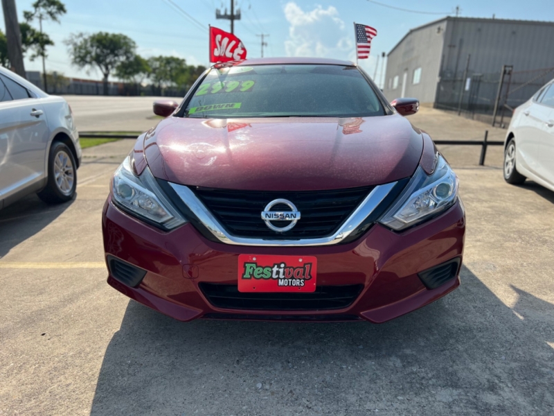 Nissan Altima 2018 price $3,000 Down