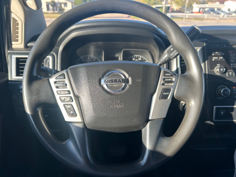 Nissan Titan 2018 price $4,200 Down