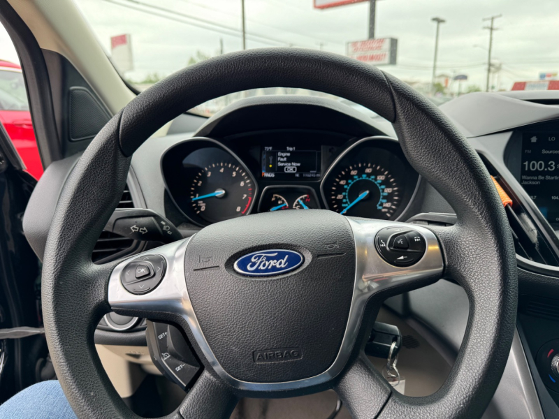 Ford Escape 2016 price $1,700 Down