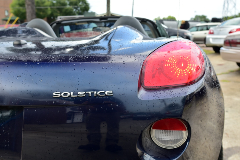 Pontiac Solstice 2006 price $5,850