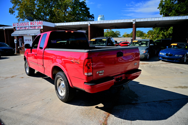 Ford F-150 2000 price $4,950