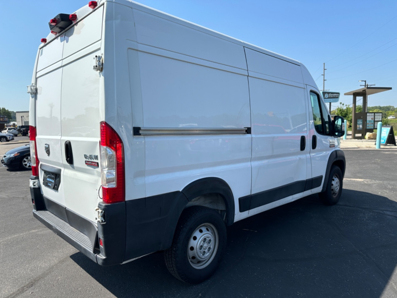 RAM ProMaster Cargo Van 2019 price $29,999