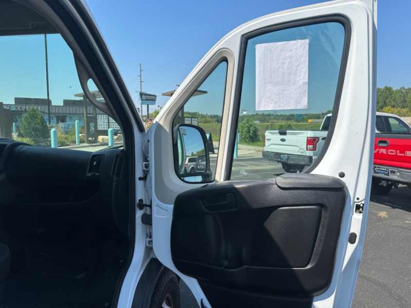 RAM ProMaster Cargo Van 2019 price $29,999