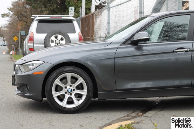 BMW 3-Series 2012 price $13,498