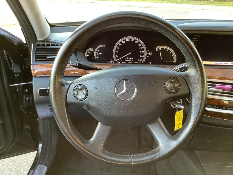 Mercedes-Benz S-Class 2007 price $16,498
