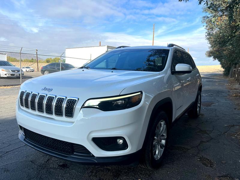 Jeep Cherokee 2019 price $15,772