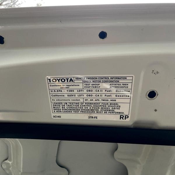 Toyota Tacoma 2014 price $15,998