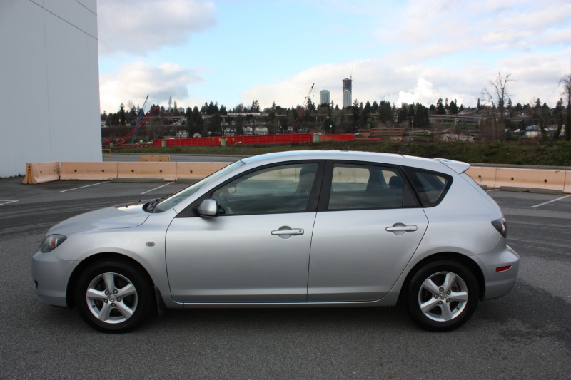 Mazda Mazda3 2009 price $6,400