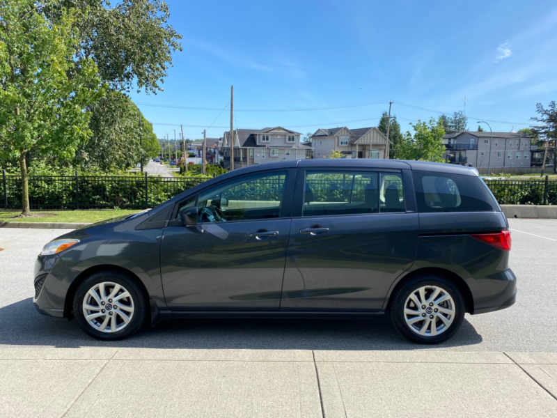 Mazda Mazda5 2013 price $10,999