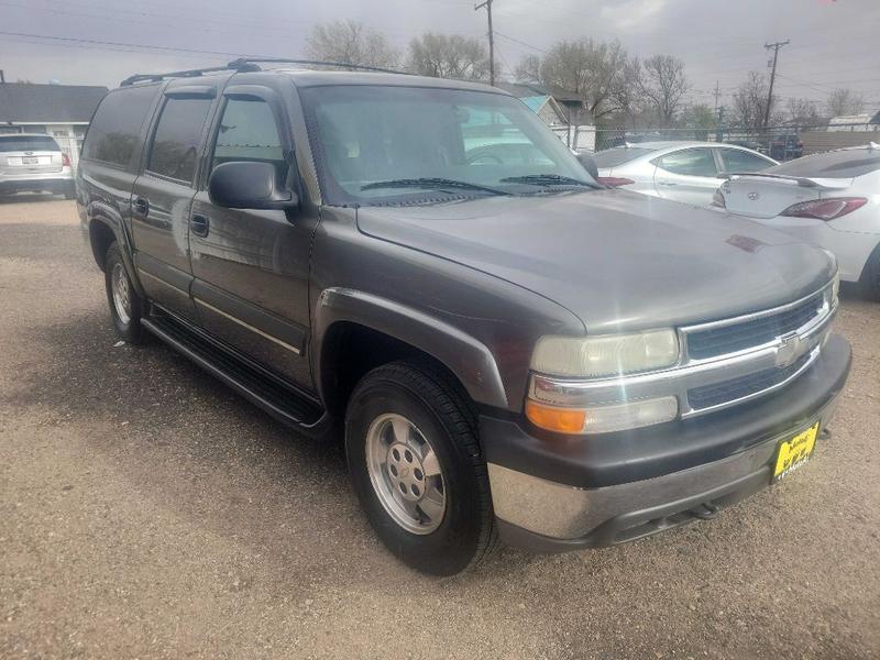 CHEVROLET SUBURBAN 2002 price $7,495