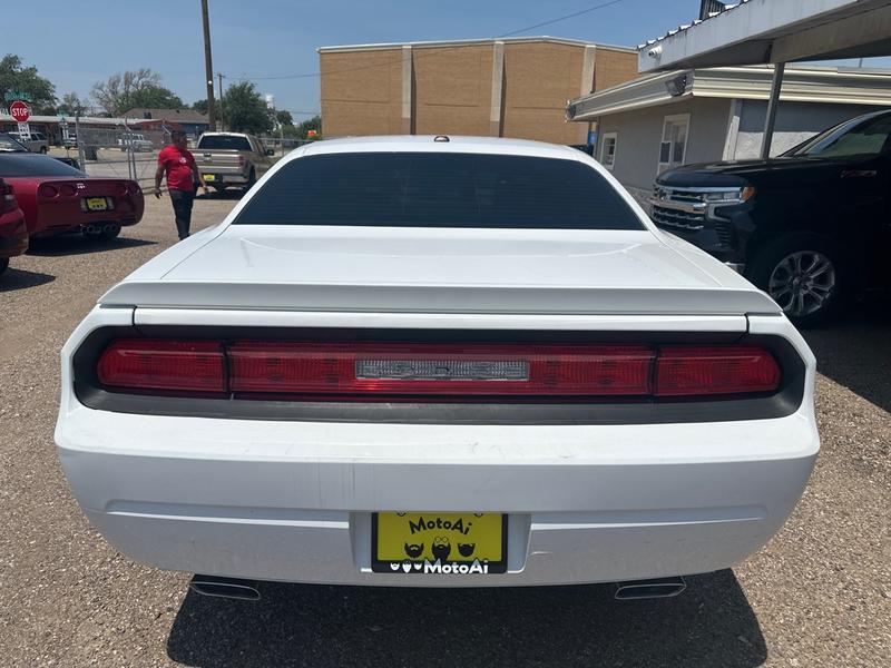 DODGE CHALLENGER 2010 price $12,895