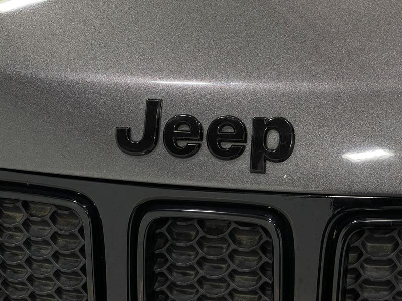 Jeep Compass 2018 price $18,050