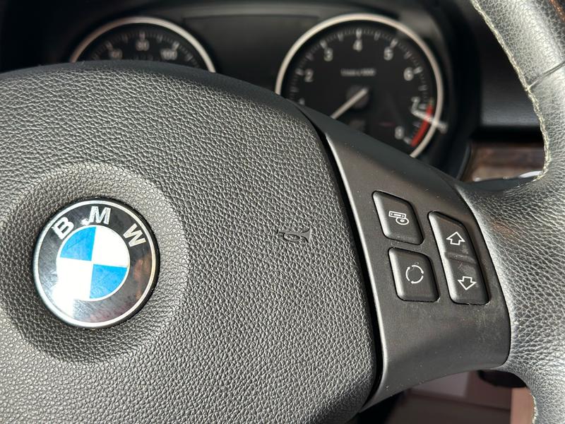 BMW 3 Series 2011 price $11,000