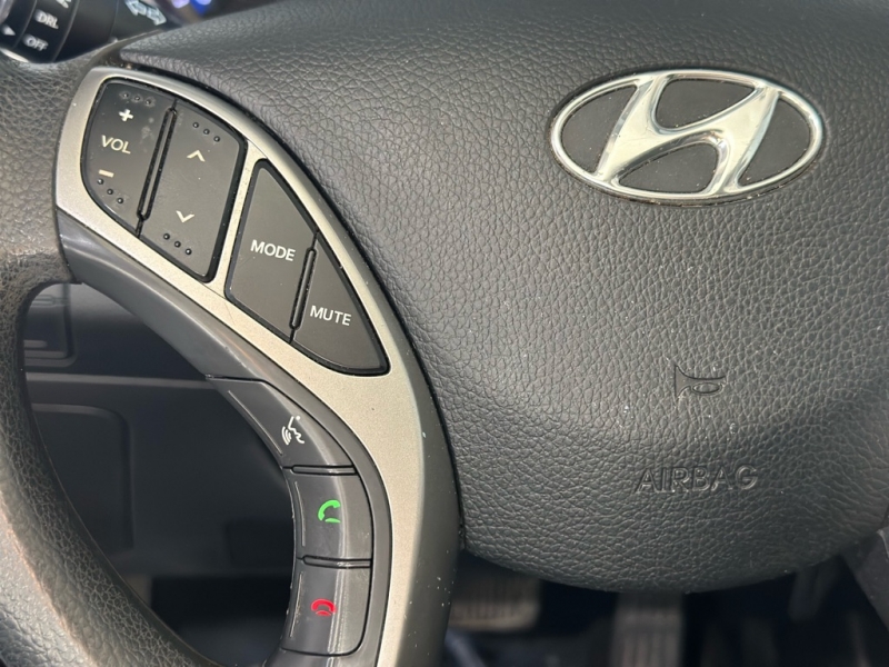Hyundai Elantra GT 2015 price $7,999