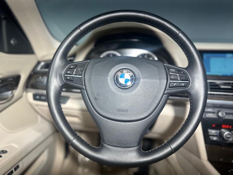 BMW 750 2010 price $8,999