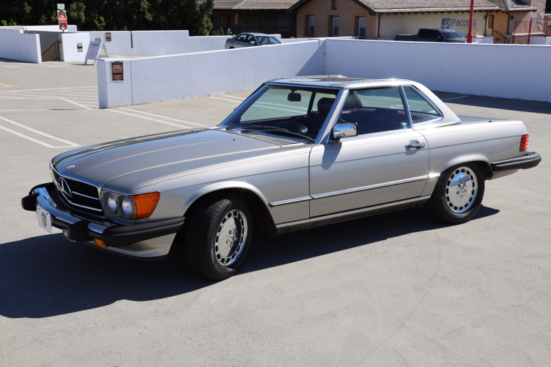 Mercedes-Benz 560 Series 1986 price $35,955