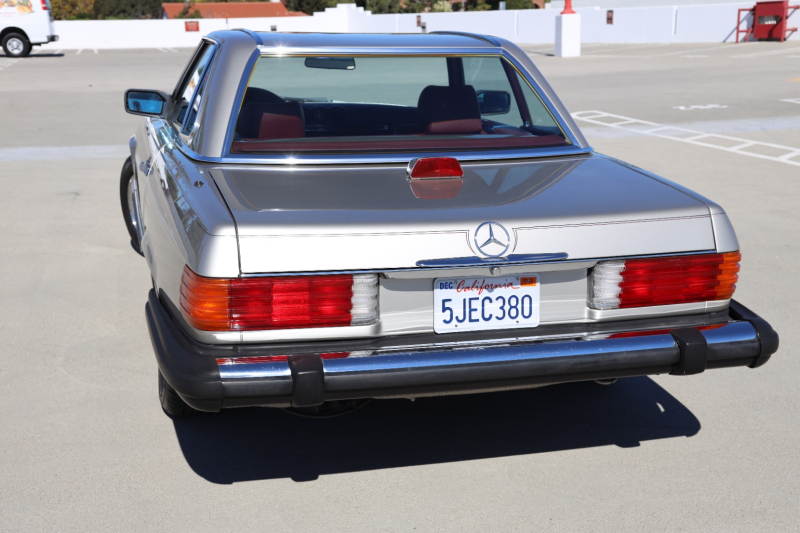 Mercedes-Benz SL-Class 1986 price $32,955
