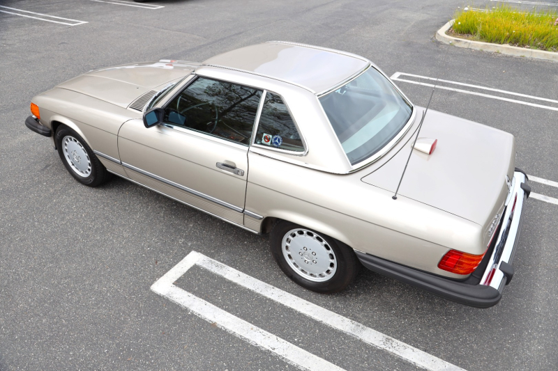 Mercedes-Benz SL-Class 1987 price $33,955